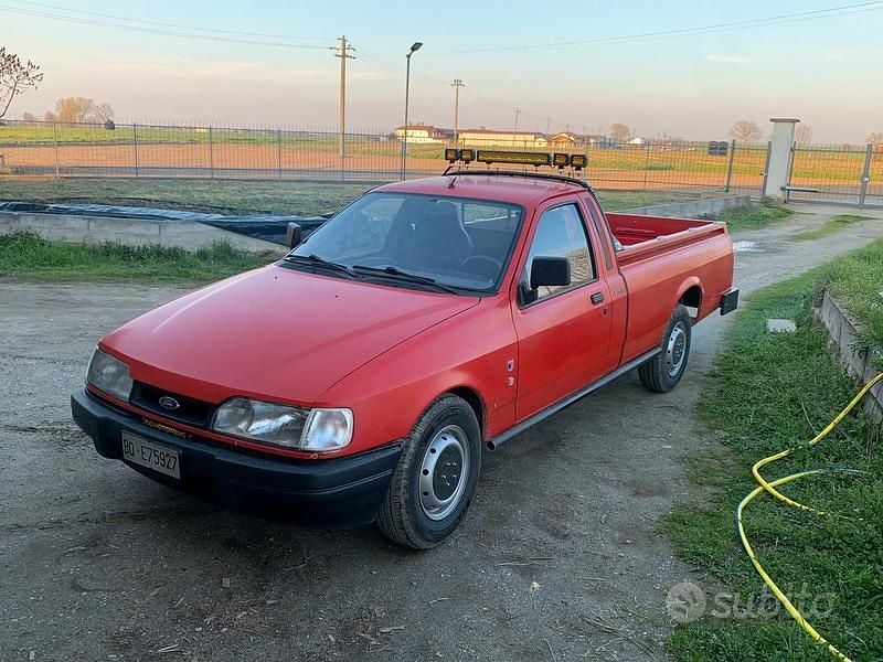 Usata Ford Sierra 1990 Rosso Pick-up