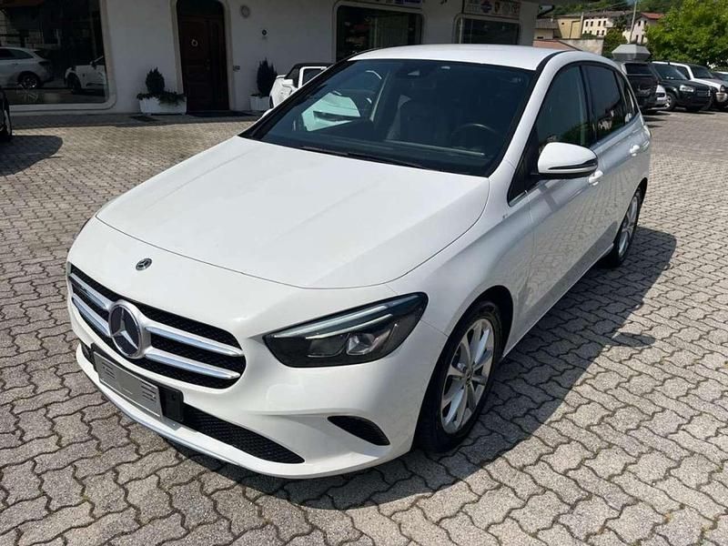 Bianco Usata 2019 Mercedes B180 Premium Monovolume | 17.900 € (Buon prezzo) - Immagine 1/4