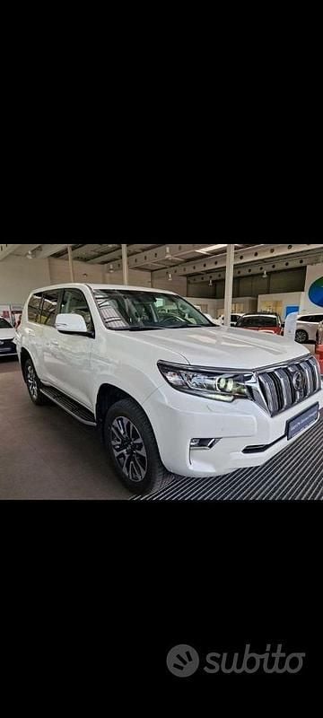 Usata Toyota Land Cruiser 204 CV (150 kW) 2023 Bianco SUV