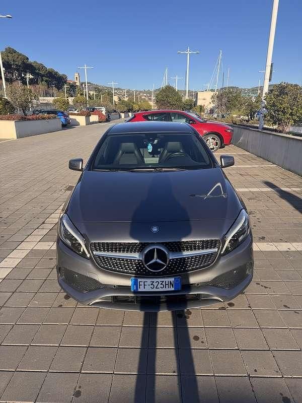 Usata Mercedes A200 Premium 136 CV (100 kW) 2016 Berlina