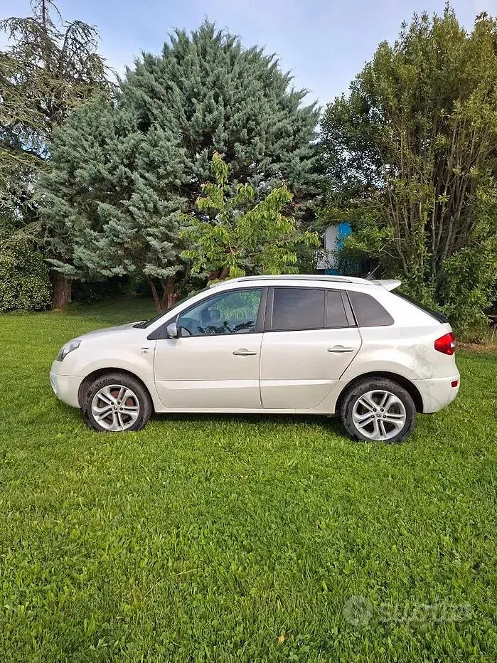 Usata Renault Koleos Bose Edition 150 CV (110 kW) 2012 Bianco SUV