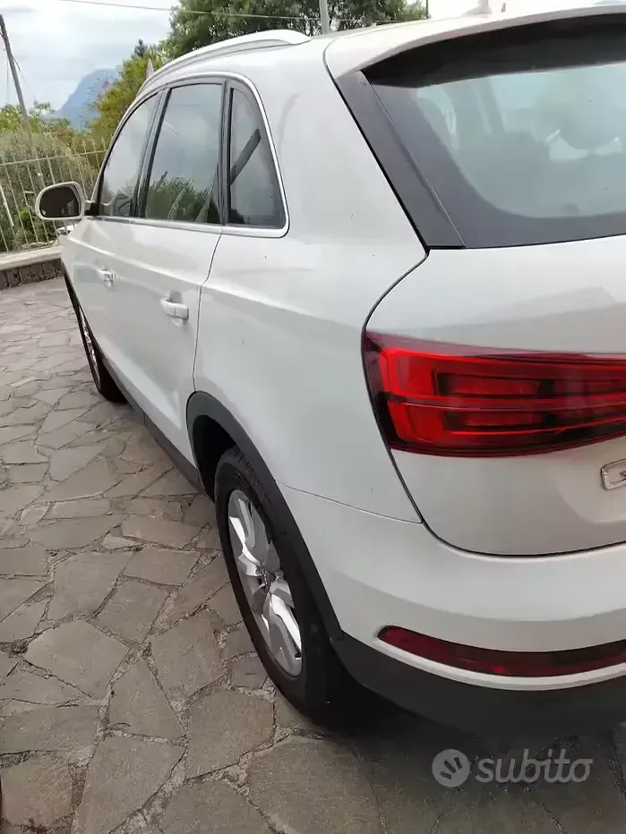 Usata Audi Q3 120 CV (88 kW) 2016 Bianco SUV