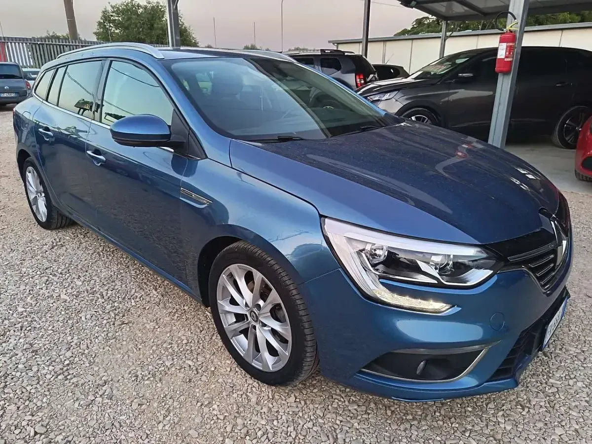 Usata Renault Mégane GrandTour Bose Edition 110 CV (80 kW) 2017 Other Station wagon