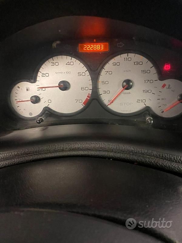 Usata Peugeot 206 2003 Grigio Berlina