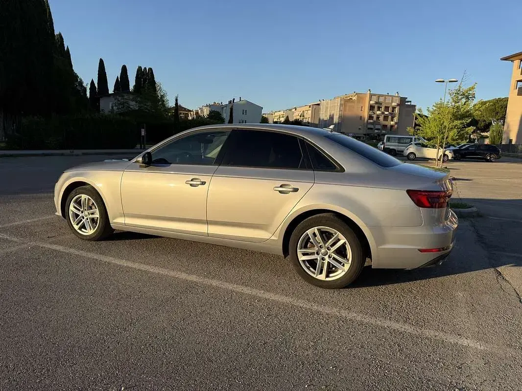 Usata Audi A4 Sport 190 CV (139 kW) 2016 Berlina