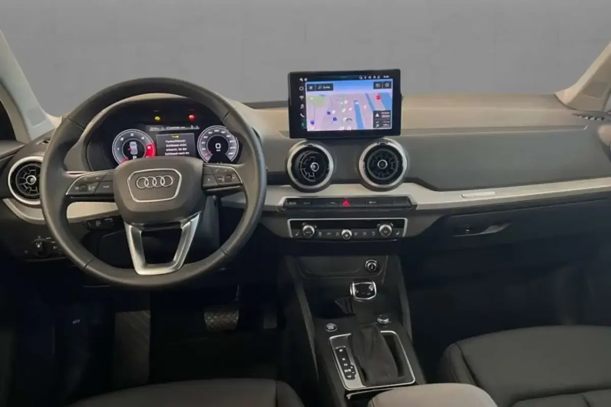 Usata Audi Q2 Advanced 150 CV (110 kW) 2025 Nero SUV
