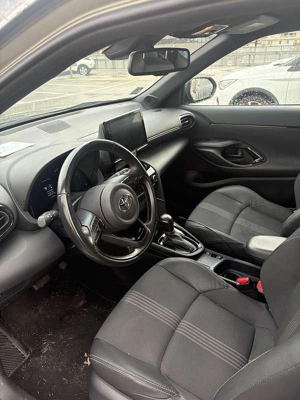 Usata Toyota Yaris Cross 92 CV (67 kW) 2023 Bronzo SUV