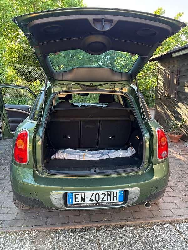 Usata Mini One D Countryman 90 CV (66 kW) 2015 Verde SUV