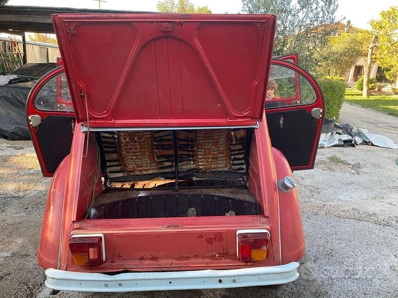 Usata Citroën 2CV 1970 Rosso Berlina