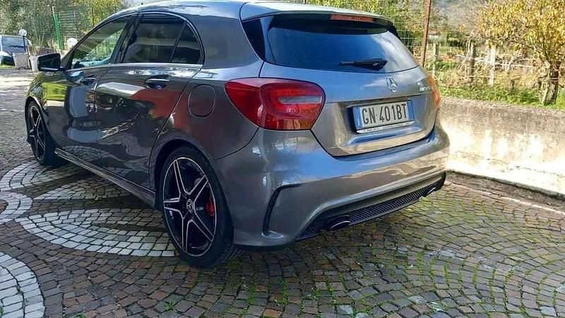 Usata Mercedes A180 Executive 109 CV (80 kW) 2012 Berlina