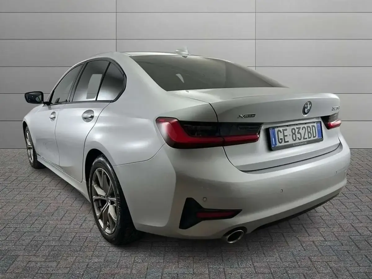 Usata BMW 320 190 CV (139 kW) 2020 Grigio Berlina