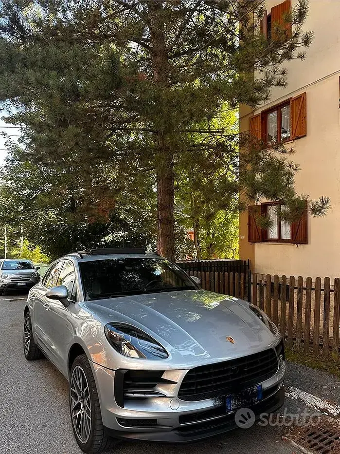 Usata Porsche Macan 245 CV (180 kW) 2019 Bluazzurro SUV