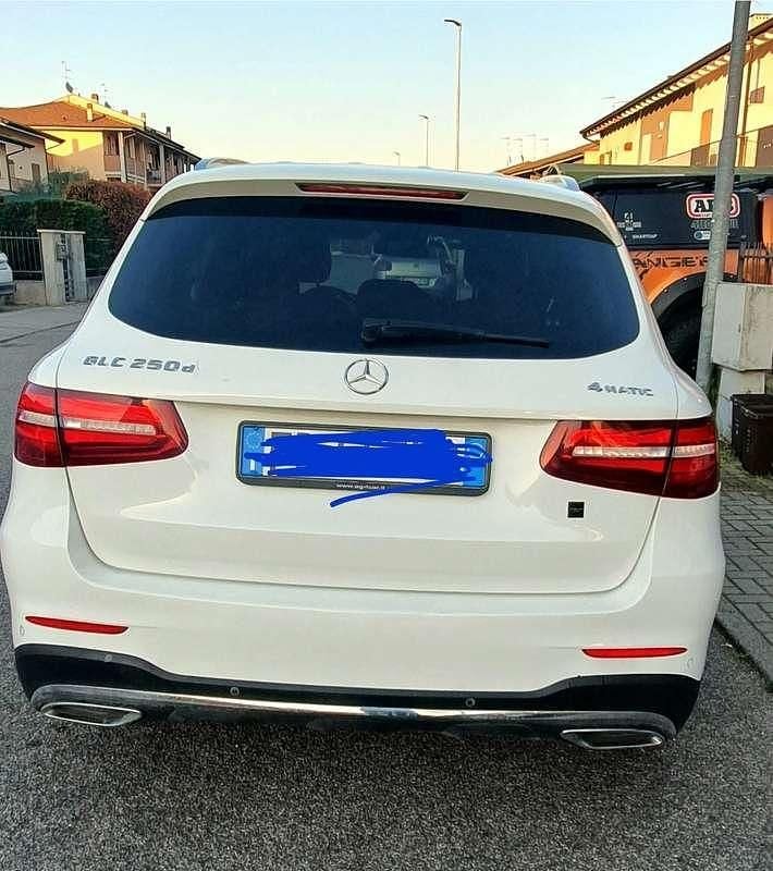 Usata Mercedes GLC250 Business 204 CV (150 kW) 2016 SUV