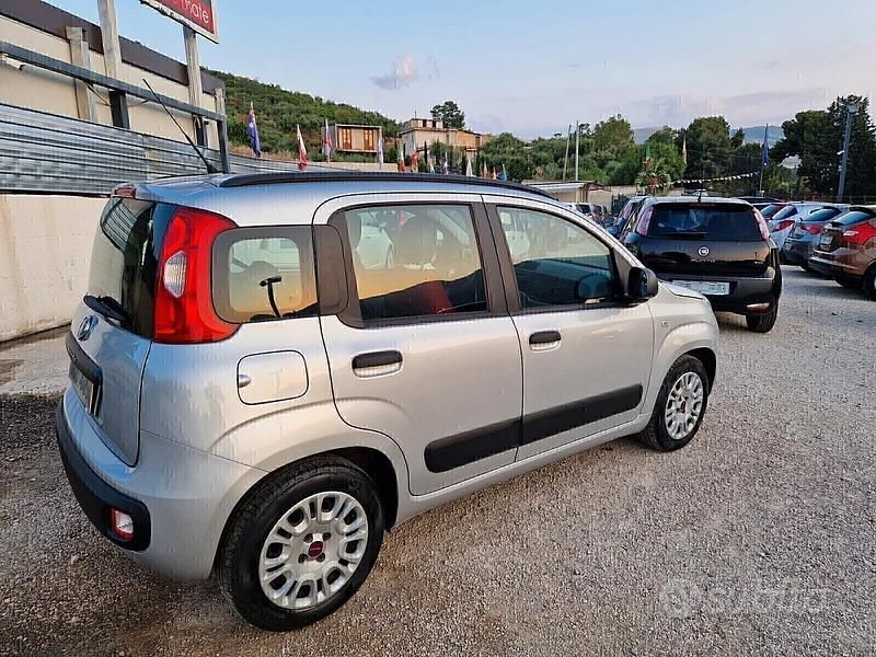 Usata Fiat Panda Lounge 85 CV (62 kW) 2013 Grigio Utilitaria