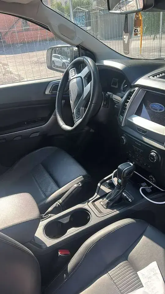 Usata Ford Ranger Limited 213 CV (156 kW) 2022 Bianco Pick-up