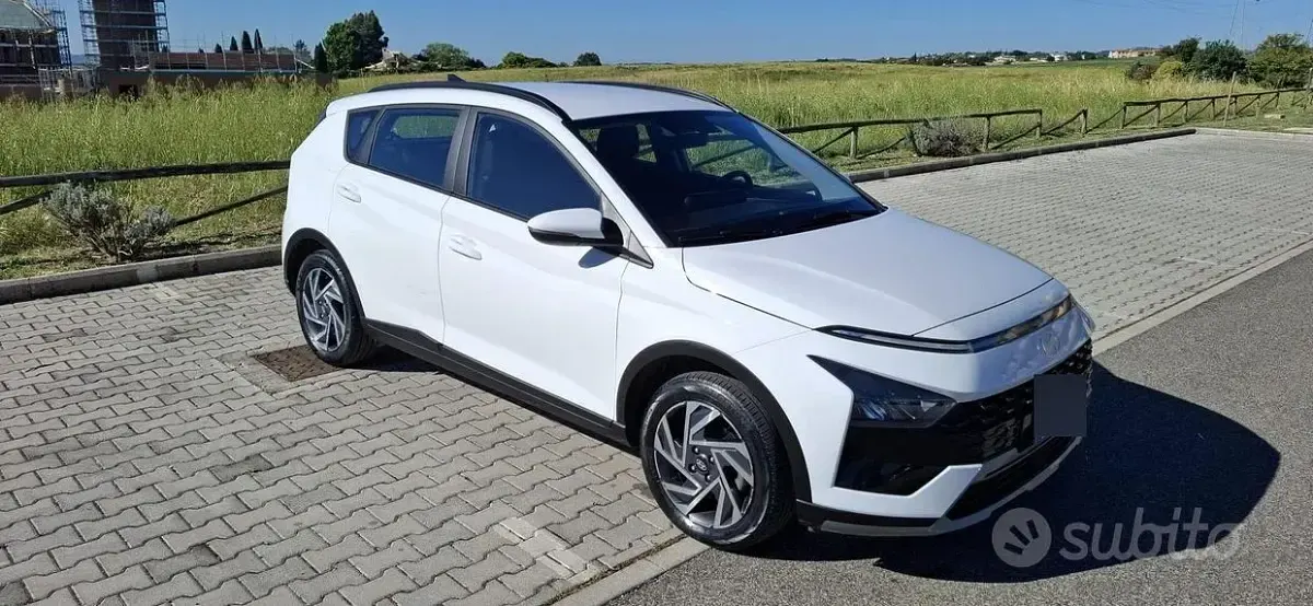 Gebraucht Hyundai Bayon 79 PS (58 kW) 2024 Weiß SUV
