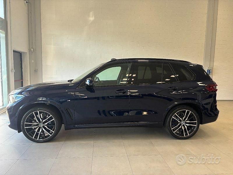 Usata BMW X5 M Sport 340 CV (250 kW) 2023 Blu SUV