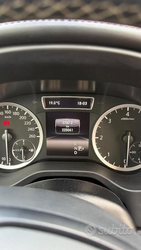 Usata Infiniti QX30 170 CV (125 kW) 2016 Nero SUV