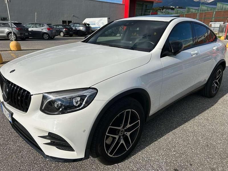 Usata Mercedes GLC250 Avantgarde 204 CV (150 kW) 2018 Bianco SUV