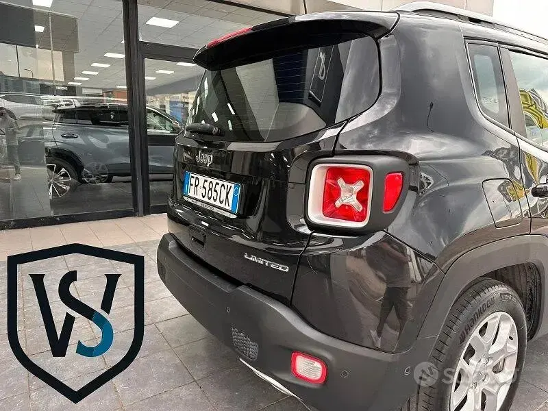 Usata Jeep Renegade Limited 120 CV (88 kW) 2018 Nero SUV