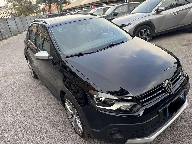 Usata VW Polo Cross 90 CV (66 kW) 2016 Nero Utilitaria