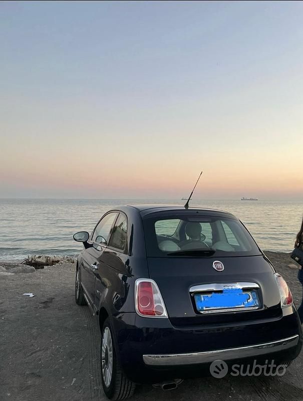 Usata Fiat 500 69 CV (50 kW) 2009 Blu Utilitaria
