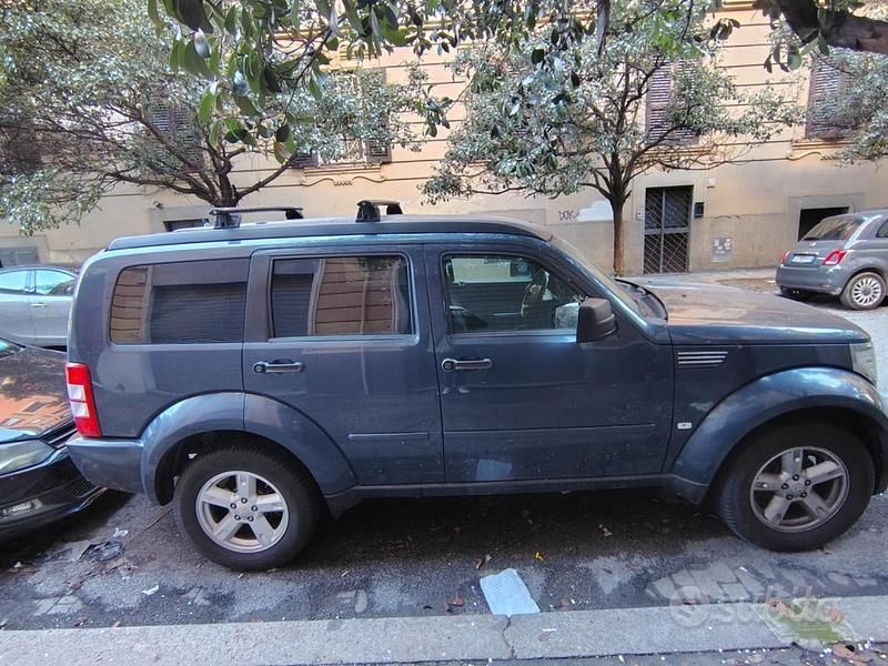 Usata Dodge Nitro 177 CV (130 kW) 2007 Blu SUV