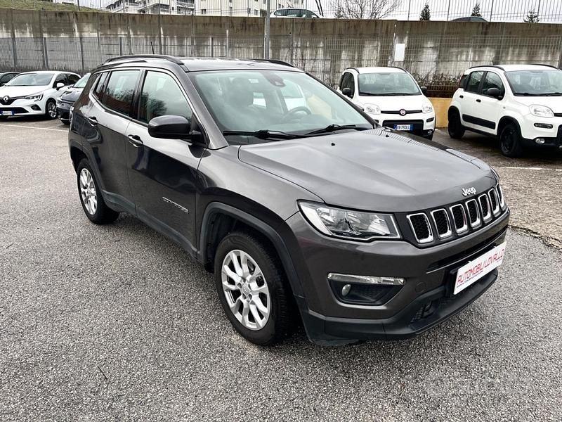 Usata Jeep Compass 120 CV (88 kW) 2021 Grigio SUV