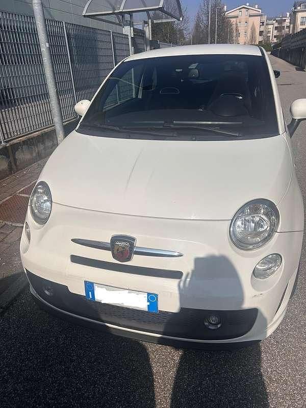 Usata Abarth 595 Custom 135 CV (99 kW) 2013 Bianco Utilitaria