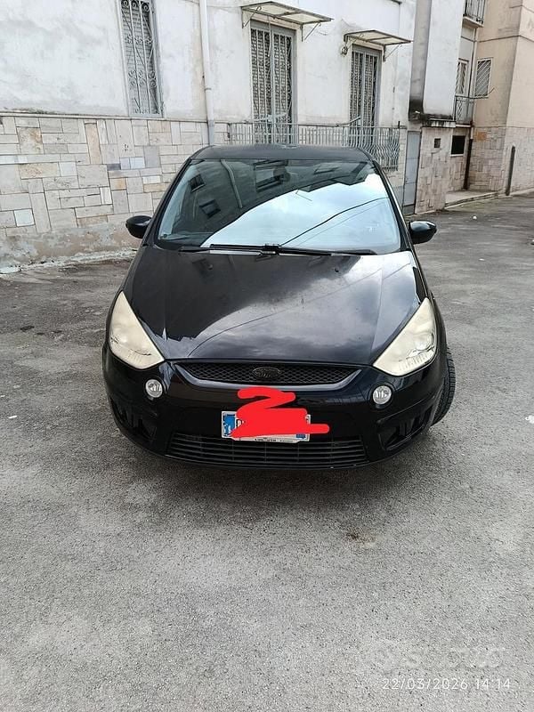 Usata Ford S-MAX 145 CV (106 kW) 2007 Monovolume