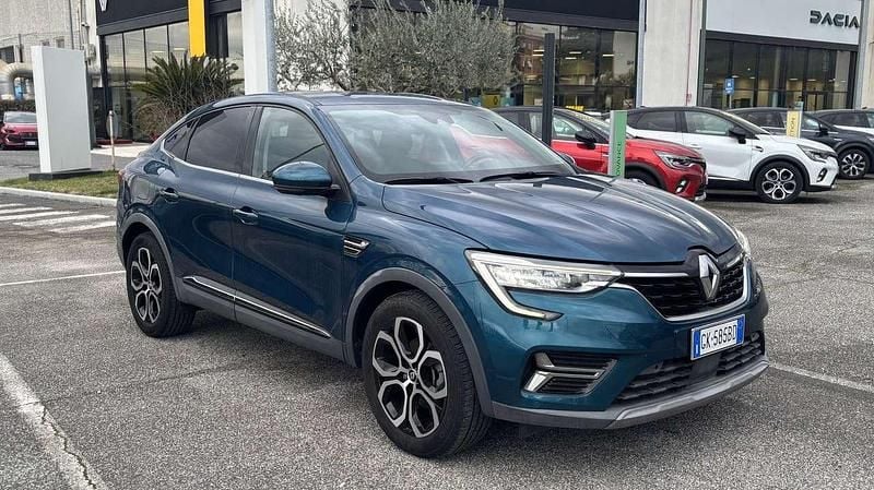 Usata Renault Arkana Intens 145 CV (106 kW) 2022 Blu zanzibar SUV
