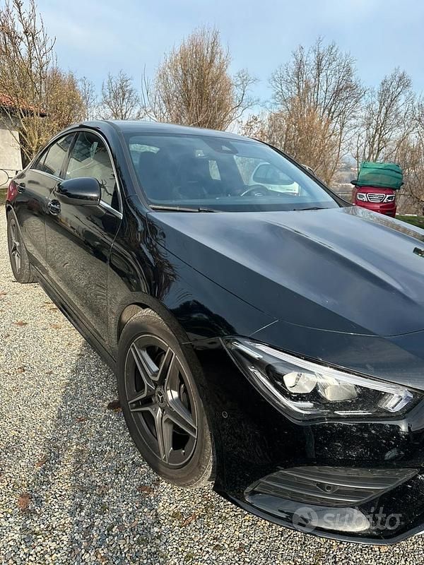 Usata Mercedes CLA220 Premium 2023 Nero Berlina