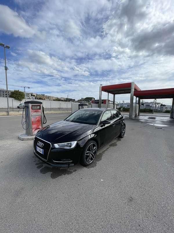 Usata Audi A3 Ambiente 105 CV (77 kW) 2013 Berlina