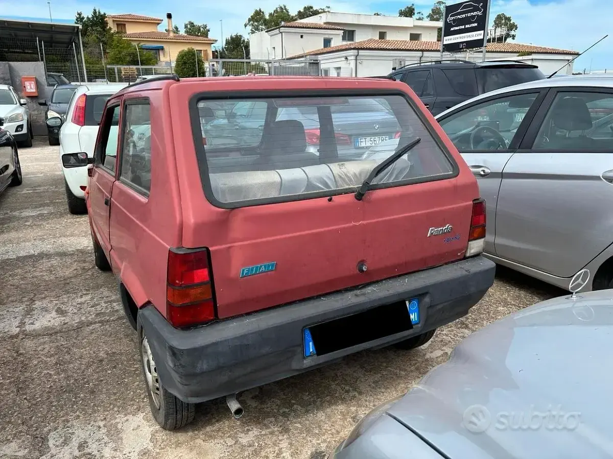 Usata Fiat Panda Young 54 CV (39 kW) 2003 Rosso Utilitaria