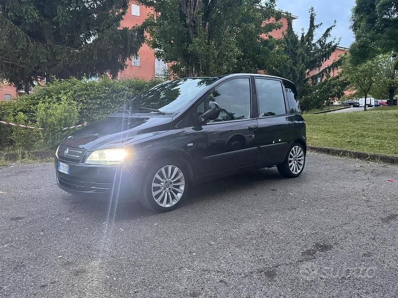 Usata Fiat Multipla 120 CV (88 kW) 2006 Nero Monovolume