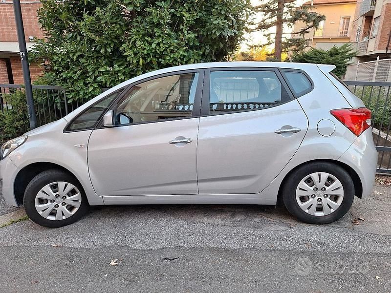 Usata 2015 Hyundai ix20 Classic Due volumi | 7500 € (Ottimo prezzo) - Immagine 1/4