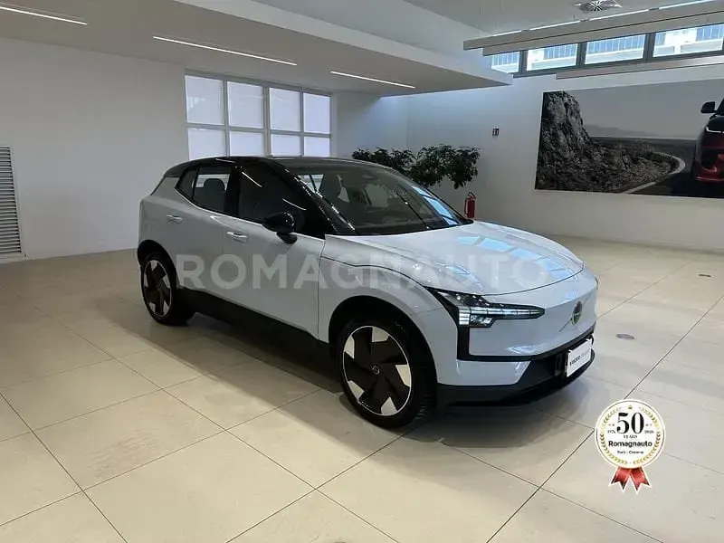 Usata Volvo EX30 Plus 75 kW (102 CV) 2025 Blu/azzurro SUV