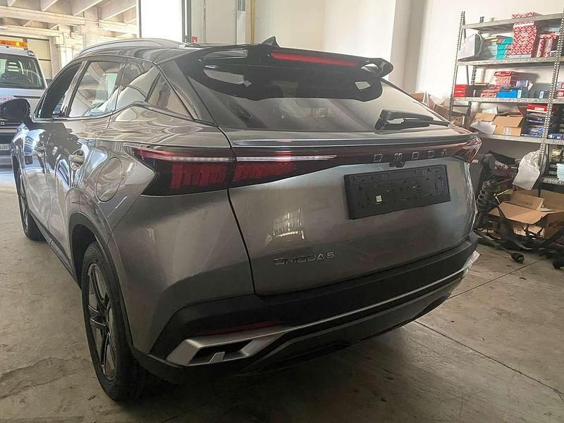 Nuova Omoda 5 147 CV (108 kW) 2025 Aquatic green SUV