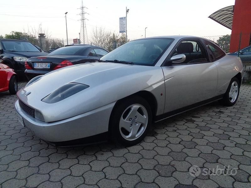 Usata Fiat Coupé 147 CV (108 kW) 1997 Grigio Coupé