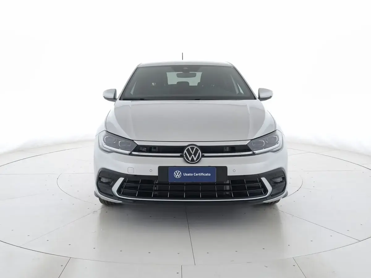 Usata VW Polo R-line Plus 116 CV (85 kW) 2026 Reflex silver metallizzato Utilitaria
