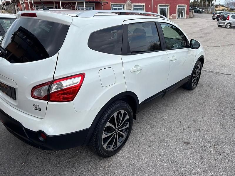 Usata Nissan Qashqai +2 Tekna 110 CV (80 kW) 2013 Bianco SUV