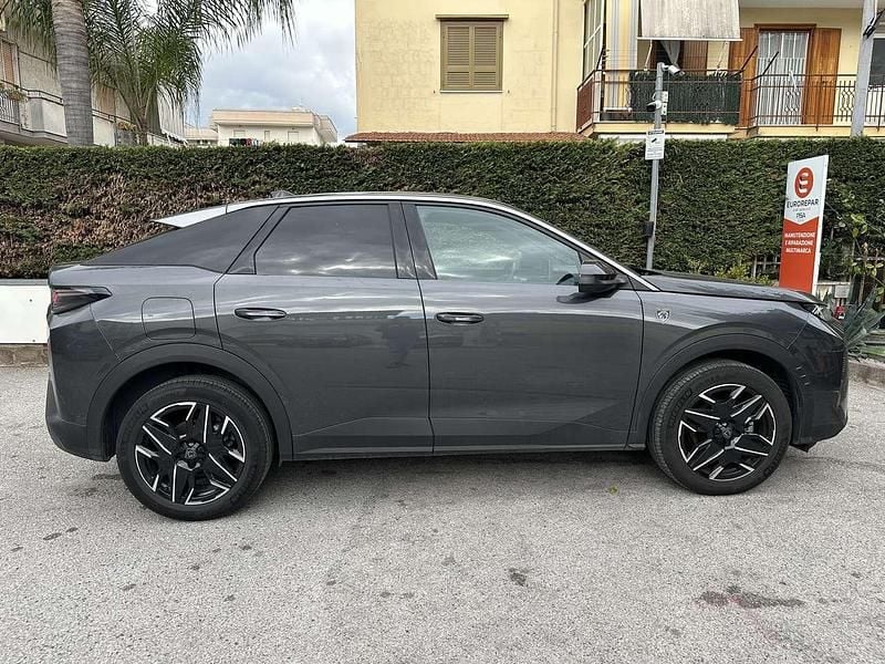 Usata Peugeot 3008 GTi 136 CV (100 kW) 2025 Grigio SUV