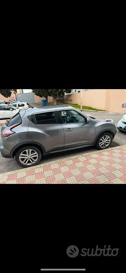 Usata Nissan Juke 110 CV (80 kW) 2015 Grigio SUV
