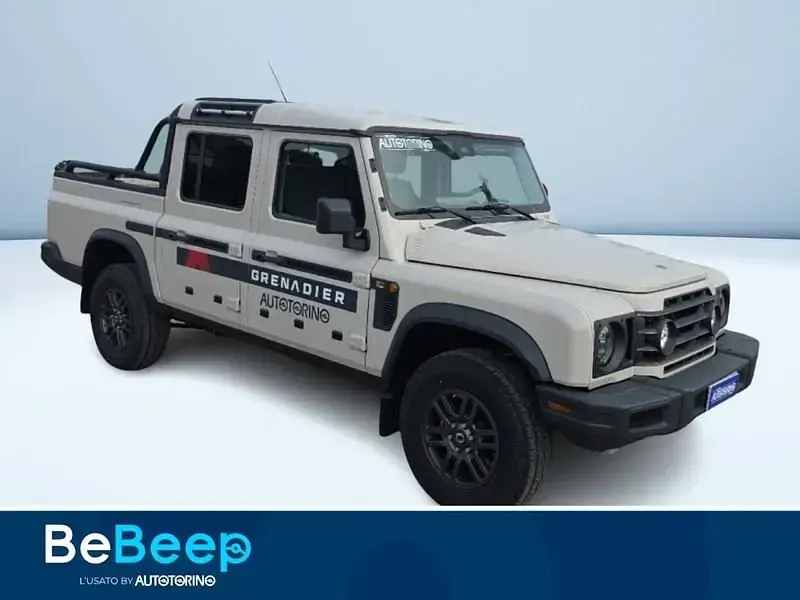 Nuova Ineos Grenadier 249 CV (183 kW) 2025 Grigio pastello Berlina