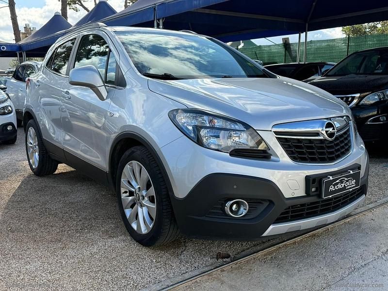 Argento Usata 2016 Opel Mokka Cosmo SUV | 10.500 € (Cara) - Immagine 1/4