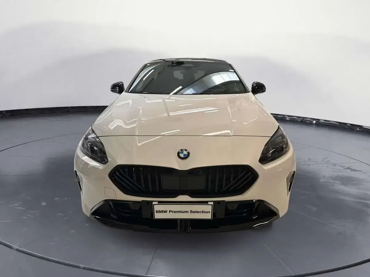 Nuova BMW 120 M Sport 163 CV (119 kW) 2026 Bianco Utilitaria