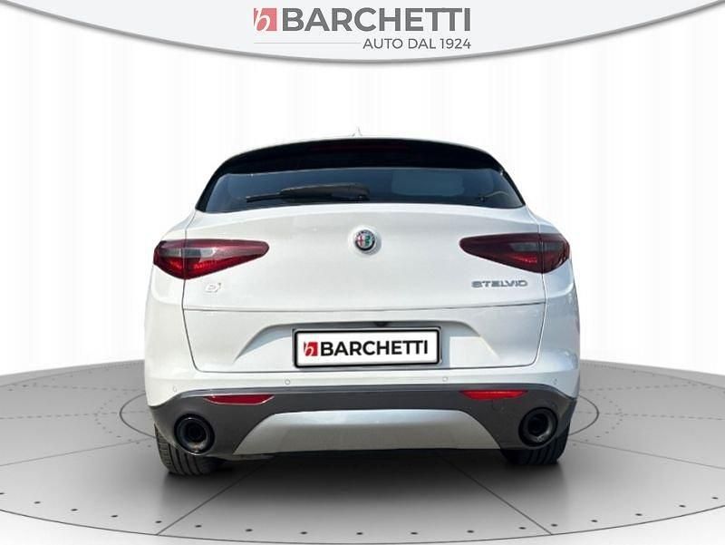 Usata Alfa Romeo Stelvio Veloce 209 CV (153 kW) 2022 Bianco SUV