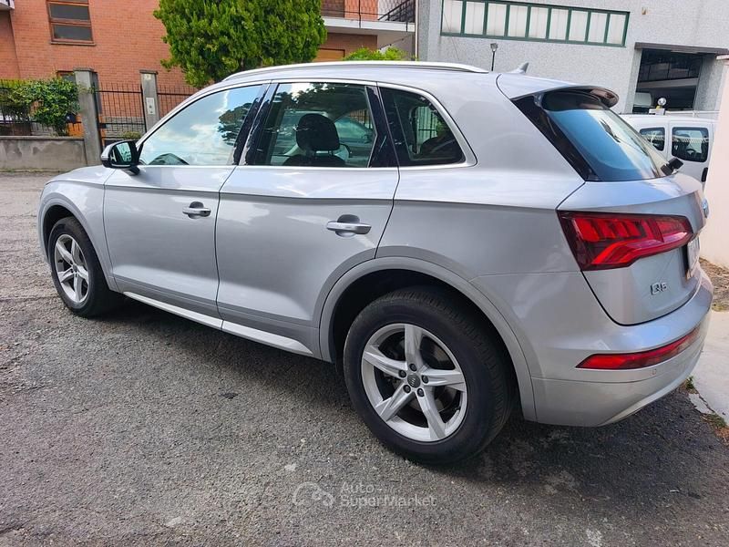 Usata Audi Q5 Design 204 CV (150 kW) 2020 Argento SUV