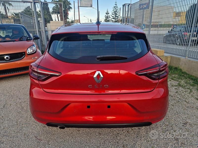 Usata Renault Clio V Business 86 CV (63 kW) 2020 Rosso Berlina