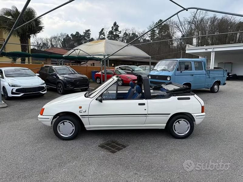 Usata Peugeot 205 60 CV (44 kW) 1989 Bianco Cabrio